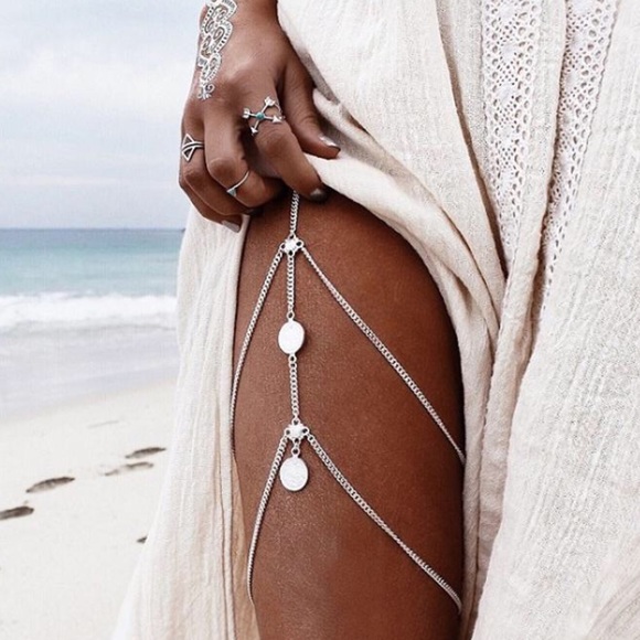 Silver multilayer leg chain - Picture 2 of 5